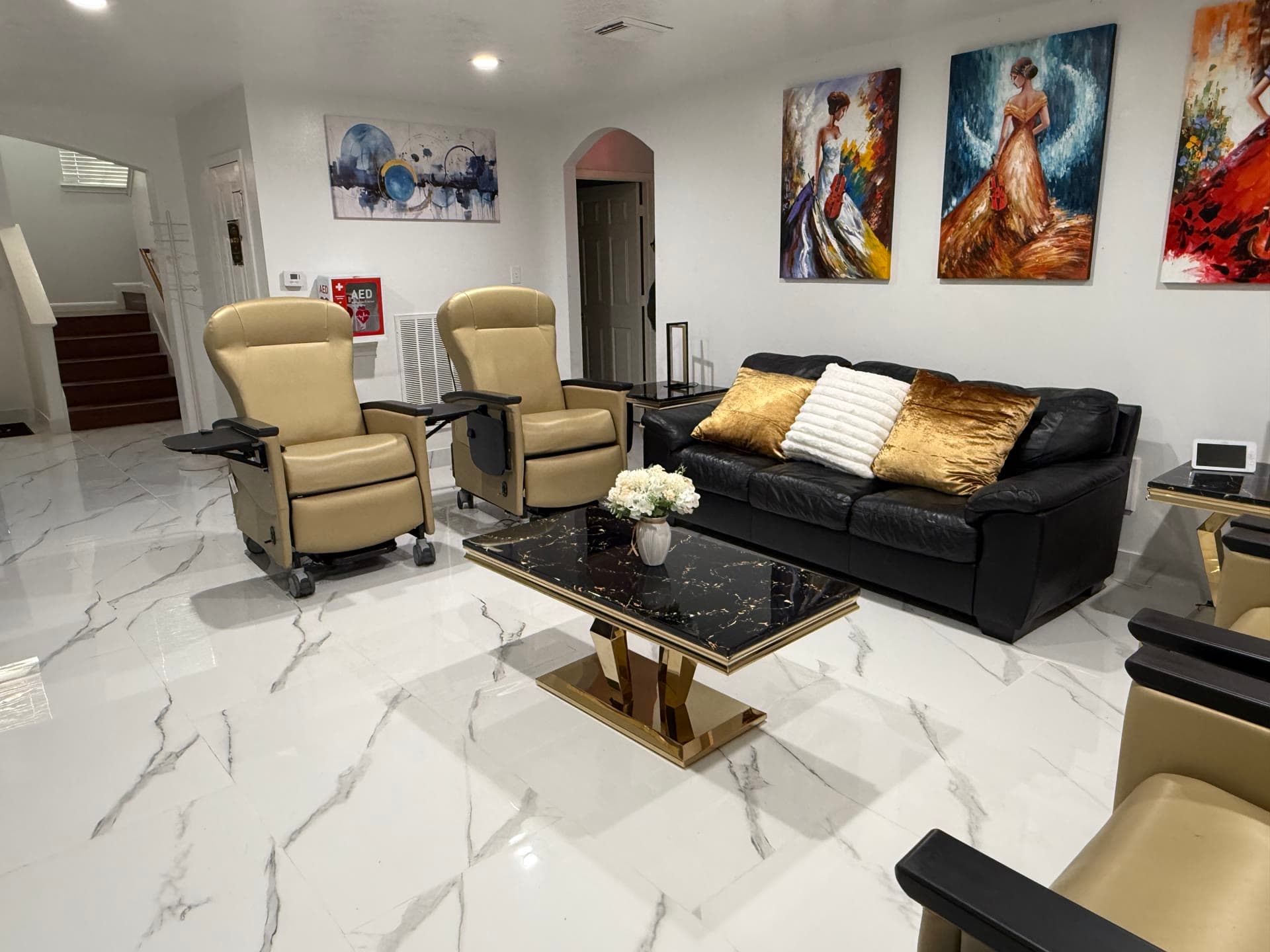 Beautifully furnished living space at Chateau 529